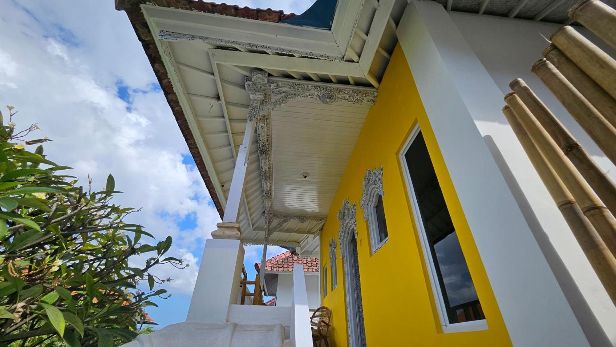Отель United Colors Of Lembongan Экстерьер фото